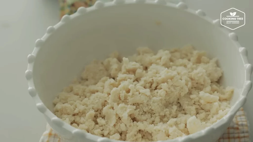 Crumble Souffle Cake Recipe