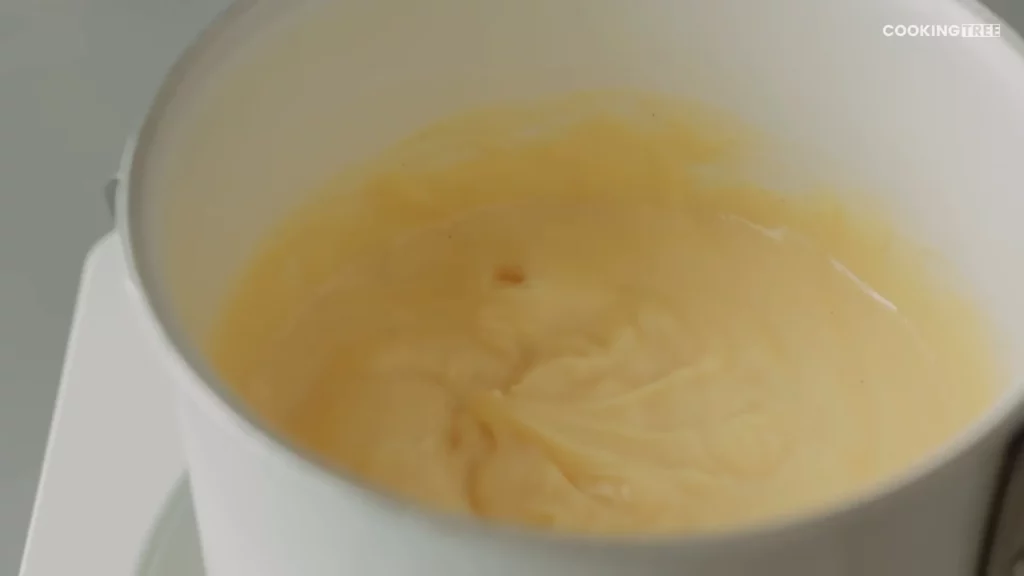 Dirty Choux Cream Puff