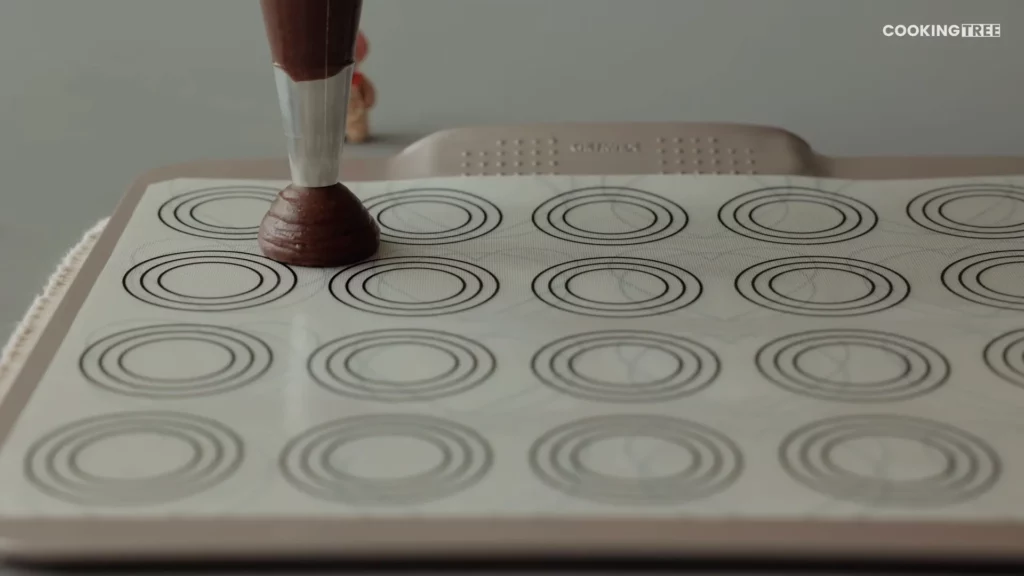 Dirty Choux Cream Puff