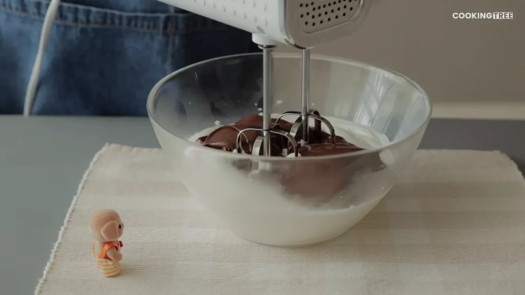 Dirty Choux Cream Puff