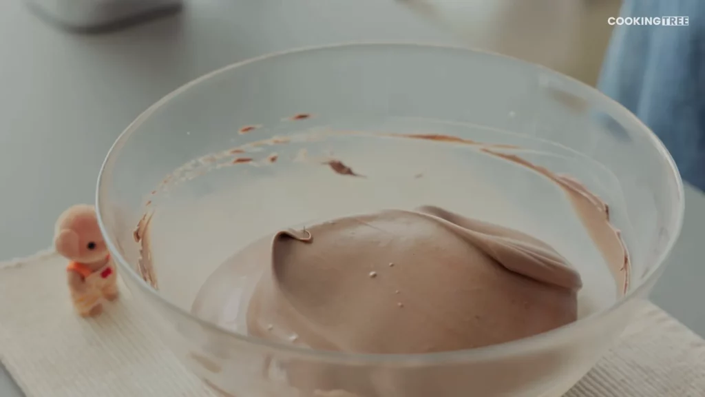 Dirty Choux Cream Puff