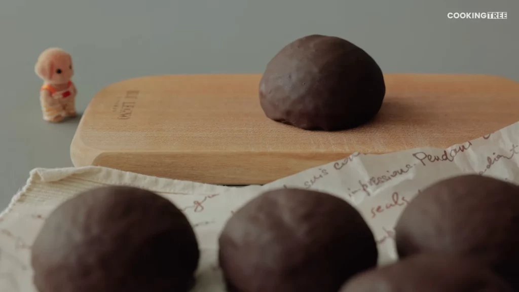 Dirty Choux Cream Puff