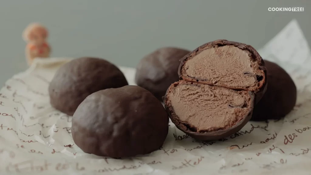 Dirty Choux Cream Puff