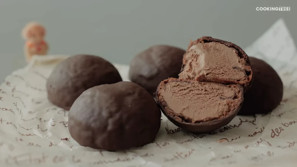 Dirty Choux Cream Puff