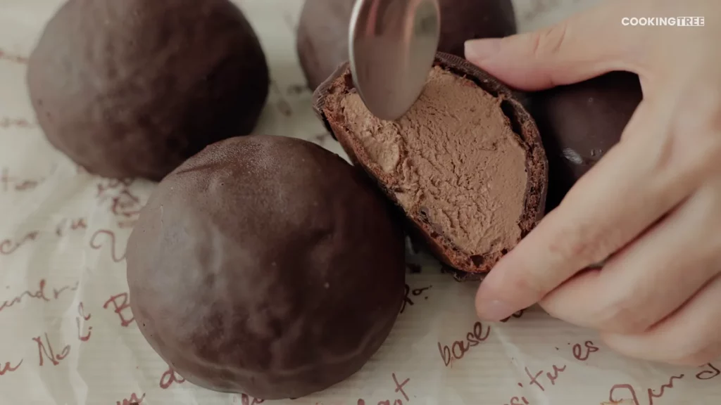 Dirty Choux Cream Puff