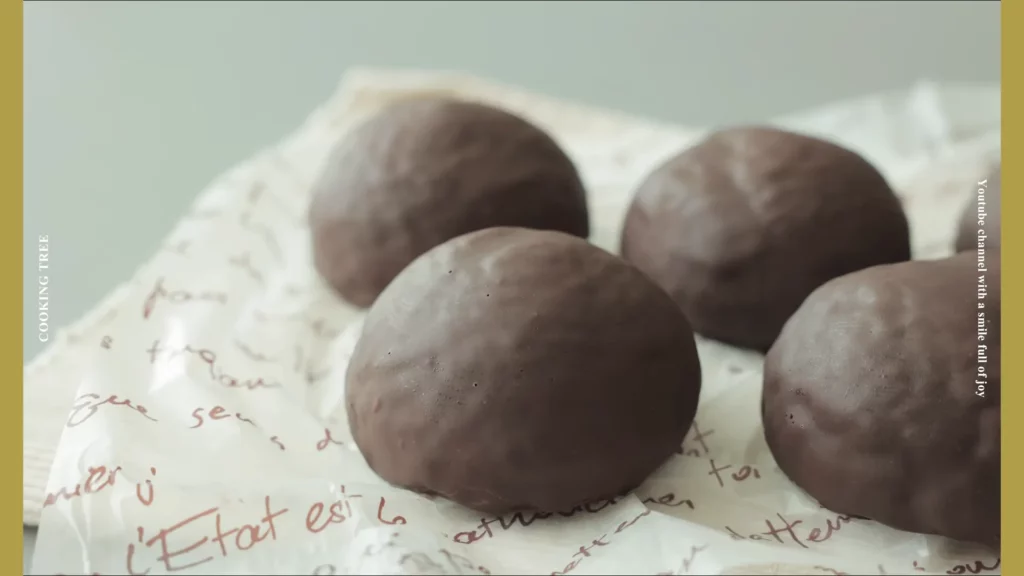 Dirty Choux Cream Puff