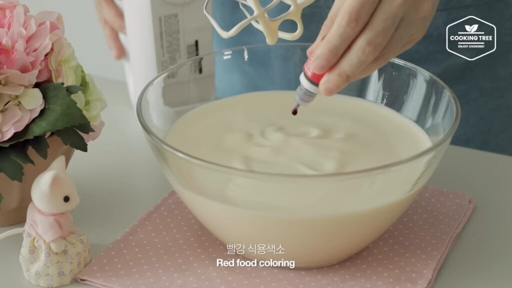 Pink Strawberry Cake Recipe