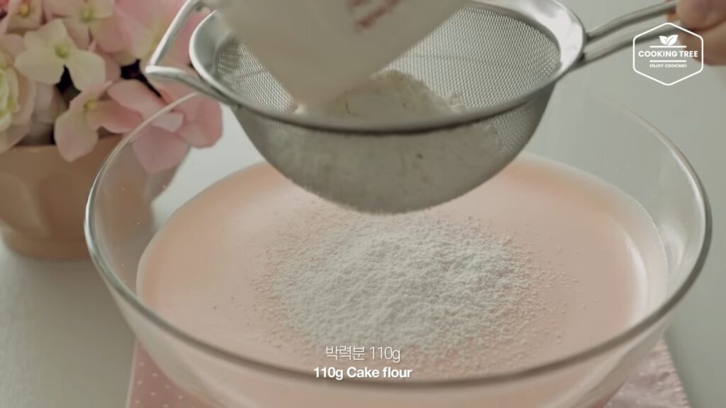 Pink Strawberry Cake Recipe