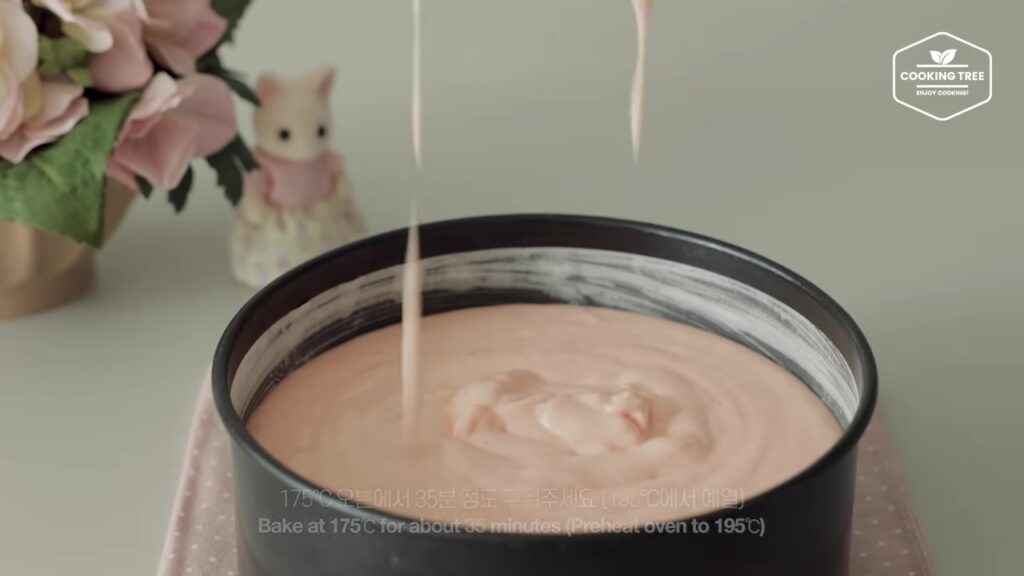 Pink Strawberry Cake Recipe