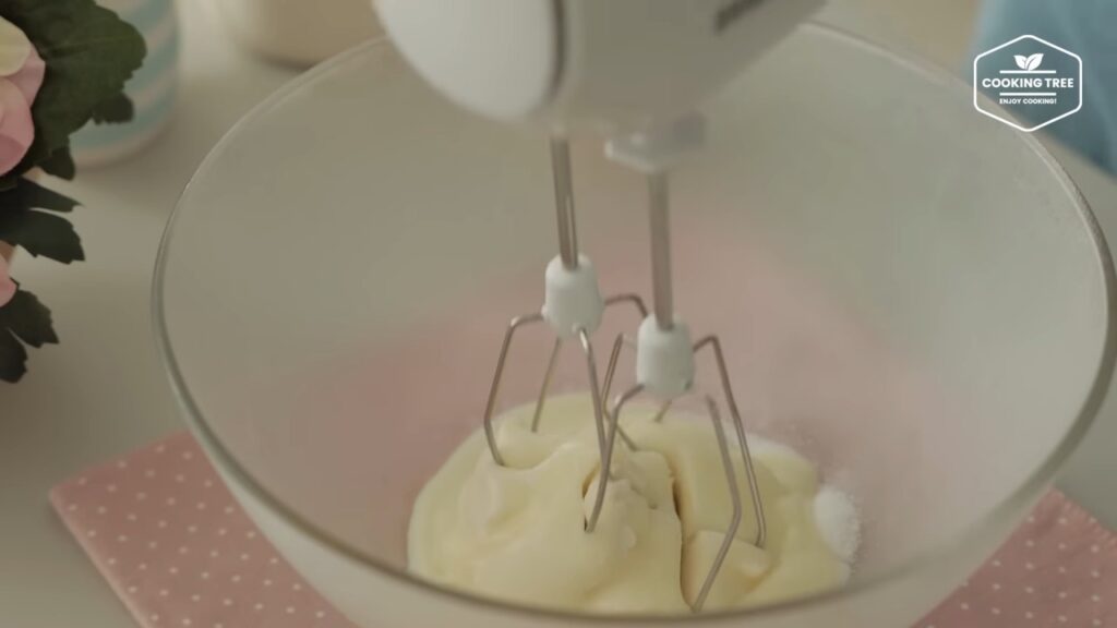 Pink Strawberry Cake Recipe