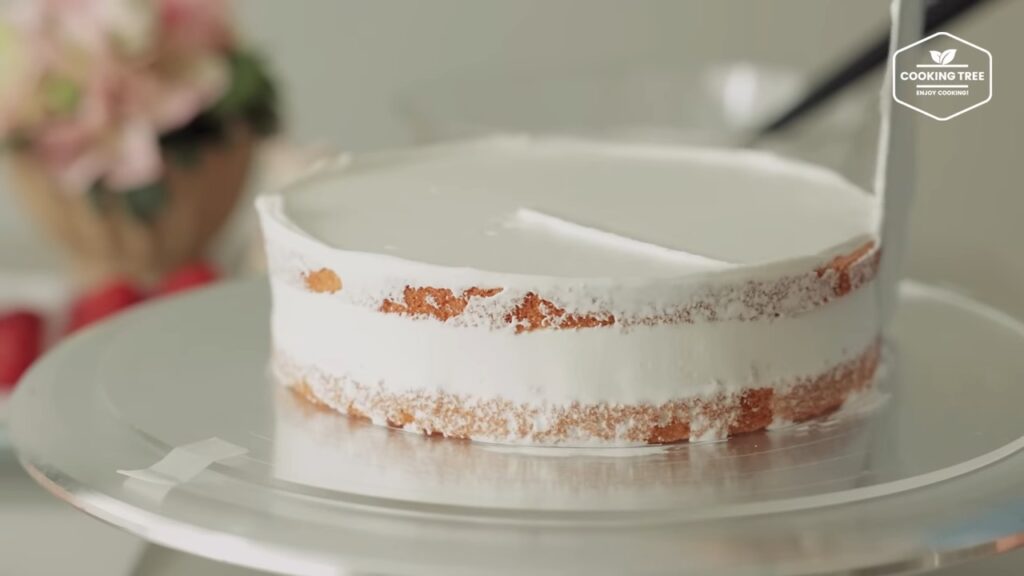Pink Strawberry Cake Recipe