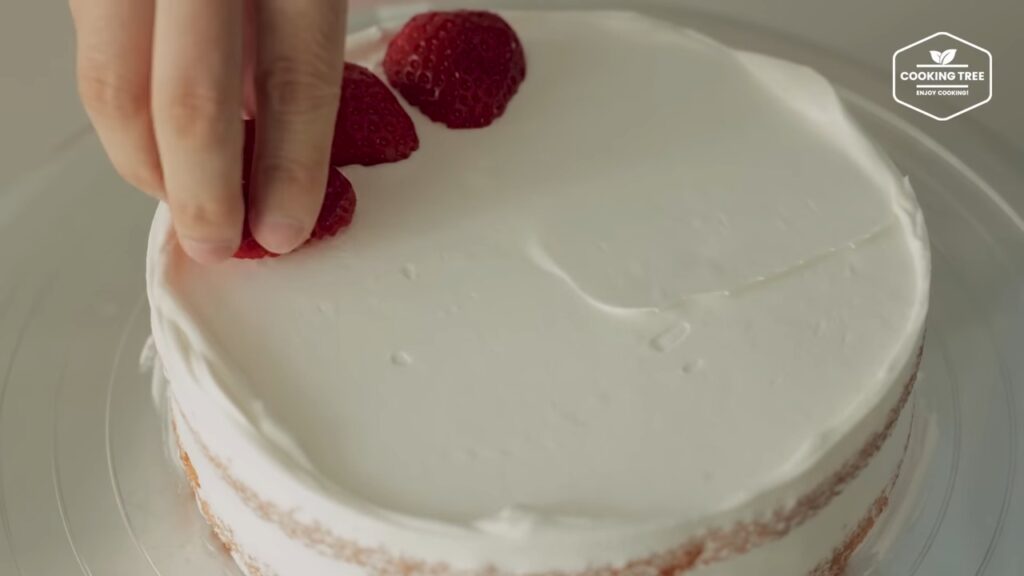 Pink Strawberry Cake Recipe