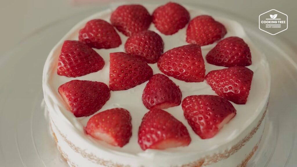 Pink Strawberry Cake Recipe