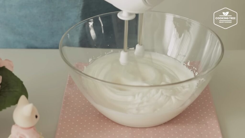 Pink Strawberry Cake Recipe