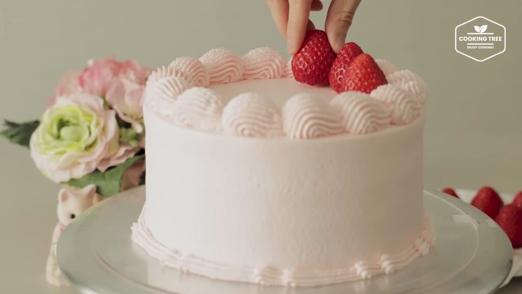 Pink Strawberry Cake Recipe