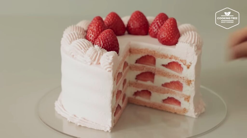 Pink Strawberry Cake Recipe