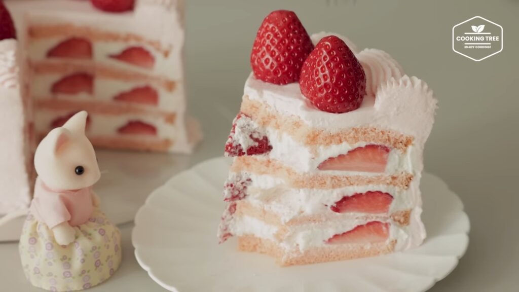 Pink Strawberry Cake Recipe