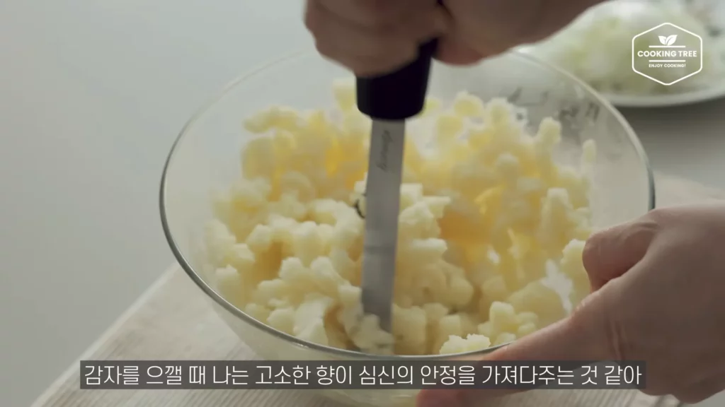 Cheese Potato Omelette