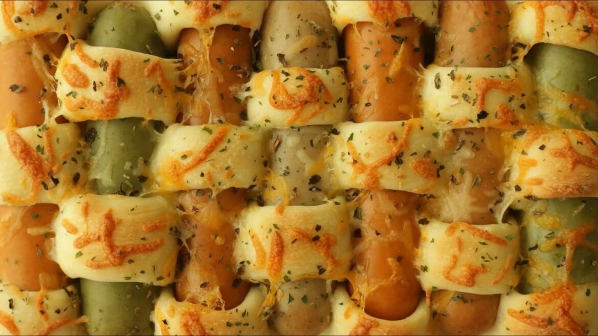 Sausage Bread Cooking tree