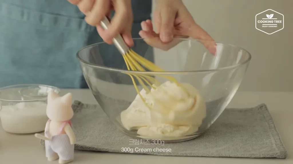 Sour Cream Cheesecake Recipe