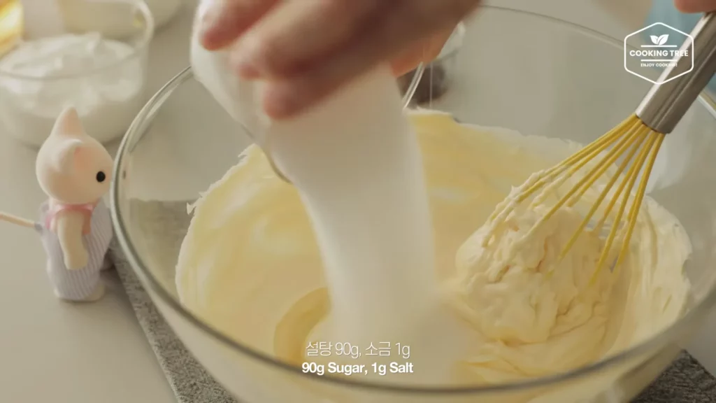 Sour Cream Cheesecake Recipe