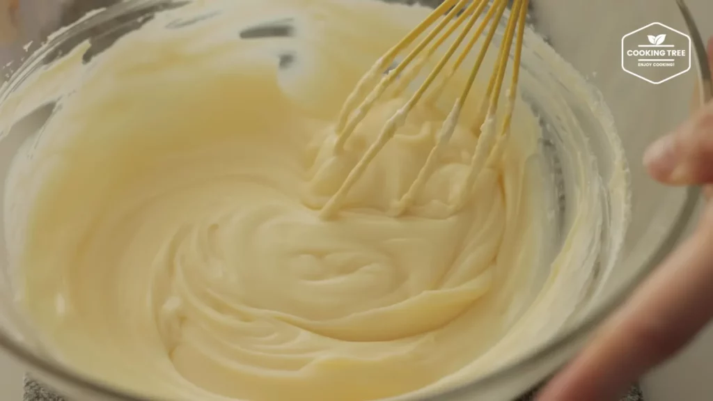 Sour Cream Cheesecake Recipe