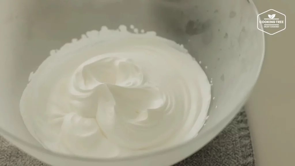 Sour Cream Cheesecake Recipe