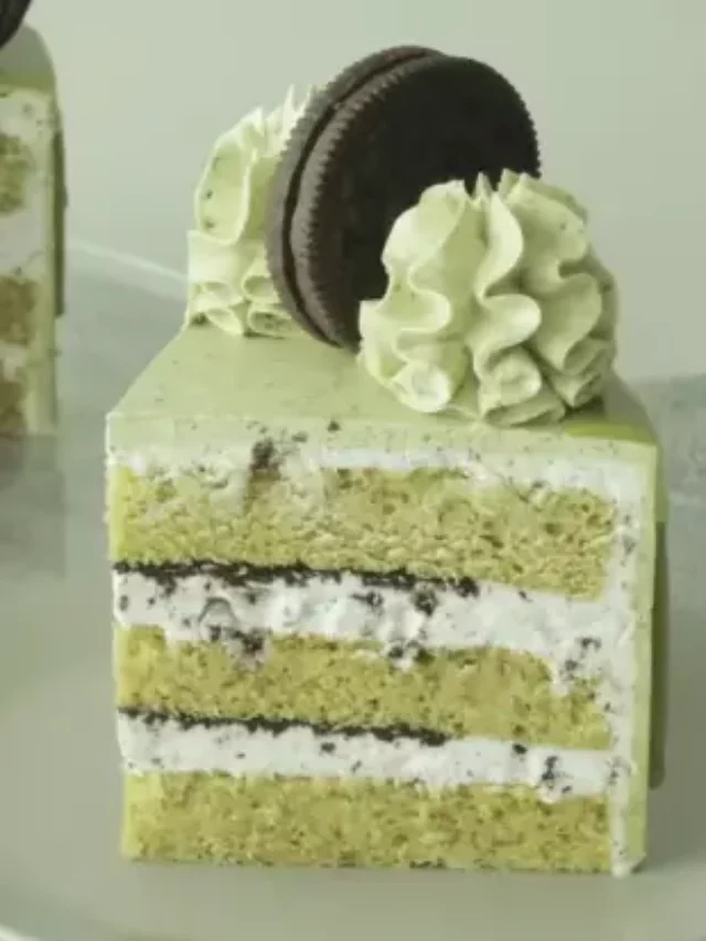 Green Tea Oreo Cake