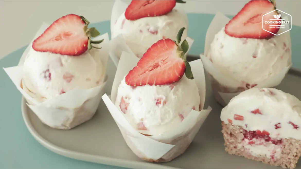 Strawberry Castella Cupcake Recipe Strawberry Castella Cupcake Recipe