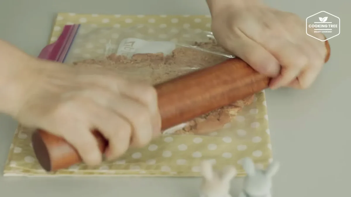 No Bake Shine Muscat Chocolate Cheesecake Recipe