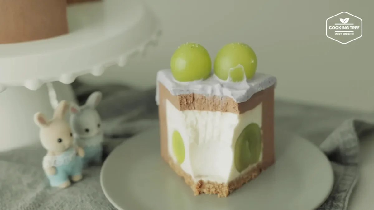 No Bake Shine Muscat Chocolate Cheesecake Recipe