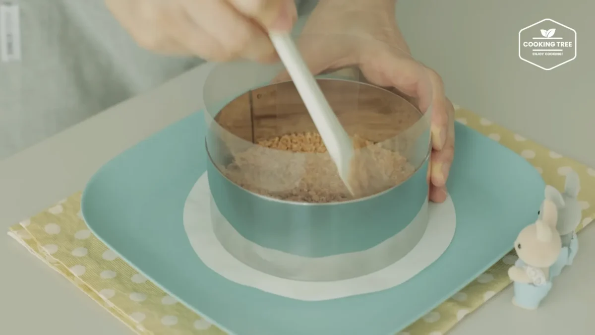 No Bake Shine Muscat Chocolate Cheesecake Recipe