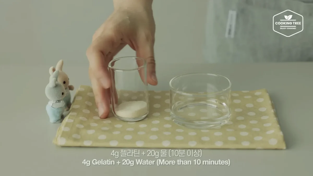 No Bake Shine Muscat Chocolate Cheesecake Recipe