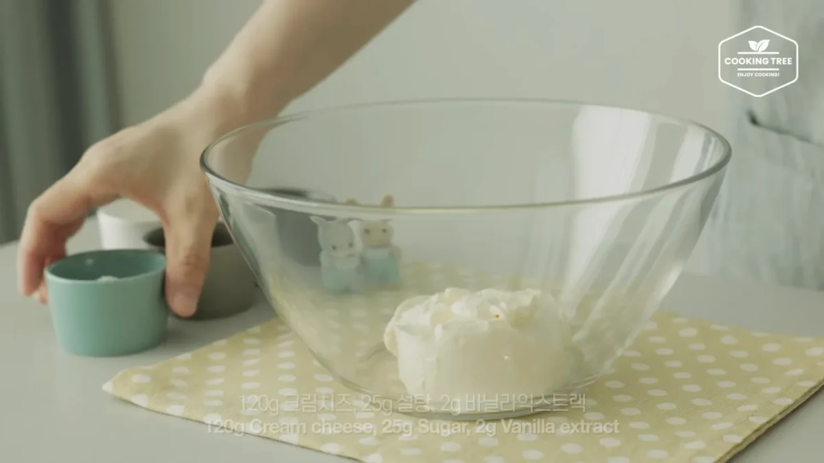 No Bake Shine Muscat Chocolate Cheesecake Recipe