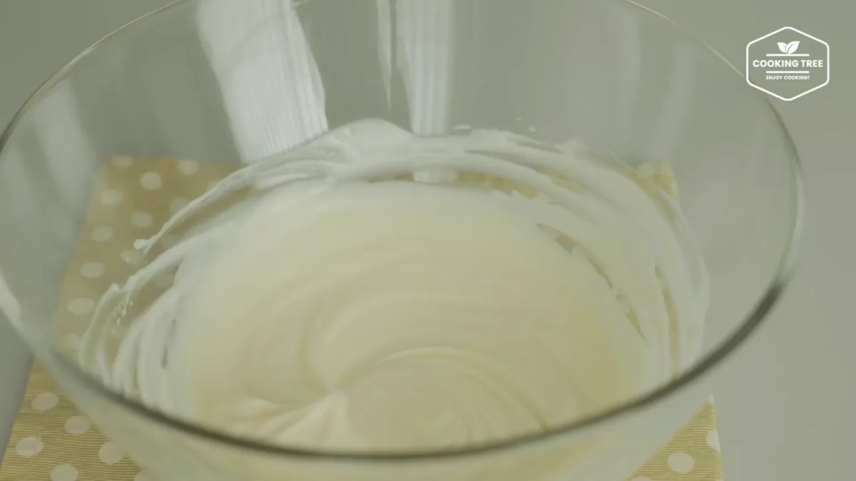 No Bake Shine Muscat Chocolate Cheesecake Recipe