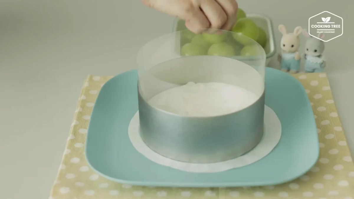 No Bake Shine Muscat Chocolate Cheesecake Recipe