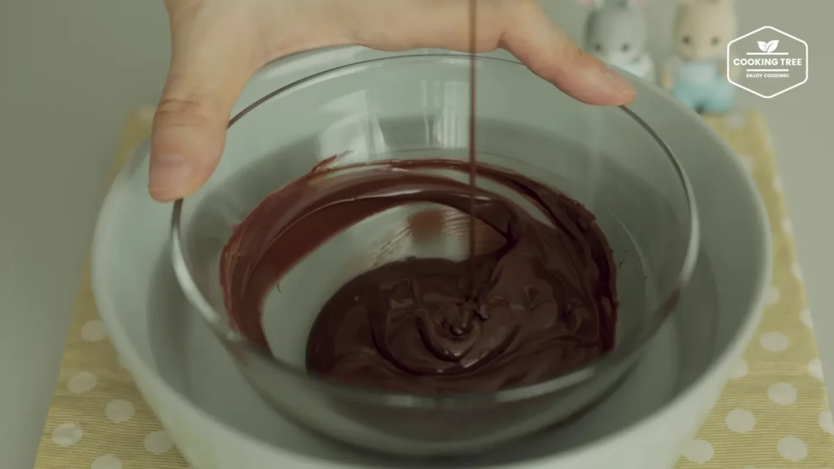 No Bake Shine Muscat Chocolate Cheesecake Recipe