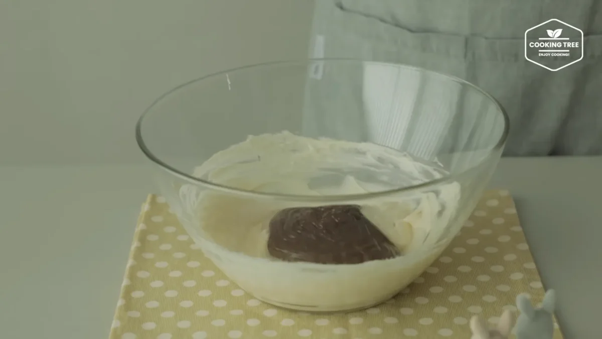 No Bake Shine Muscat Chocolate Cheesecake Recipe