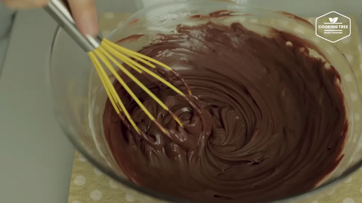 No Bake Shine Muscat Chocolate Cheesecake Recipe