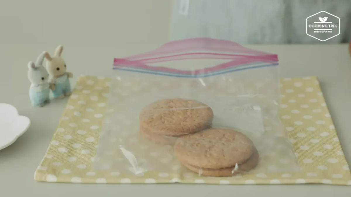 No Bake Shine Muscat Chocolate Cheesecake Recipe