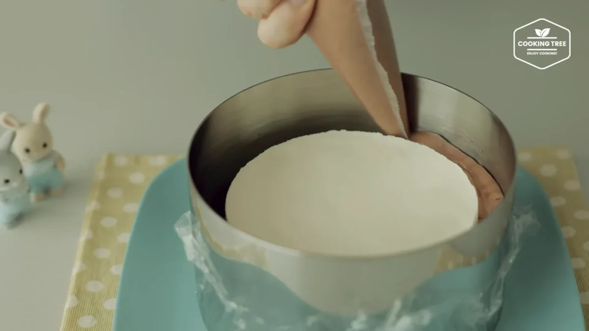 No Bake Shine Muscat Chocolate Cheesecake Recipe