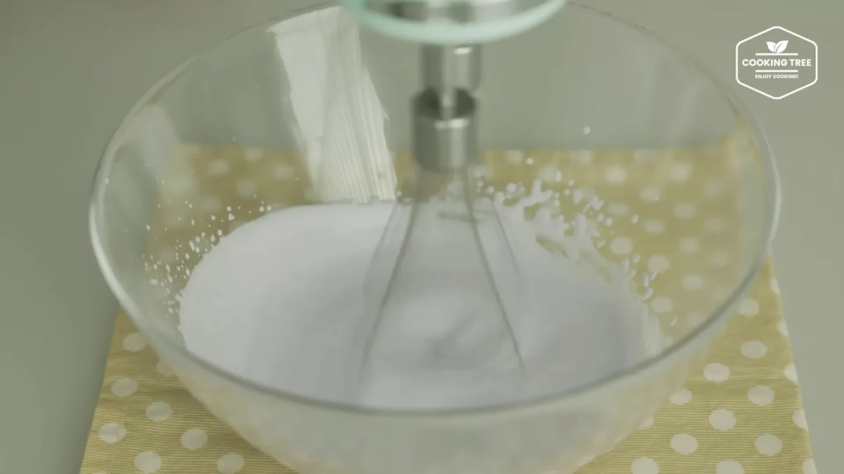 No Bake Shine Muscat Chocolate Cheesecake Recipe