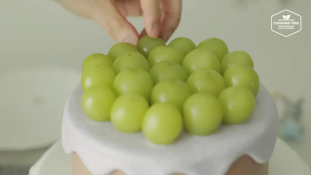 No Bake Shine Muscat Chocolate Cheesecake Recipe