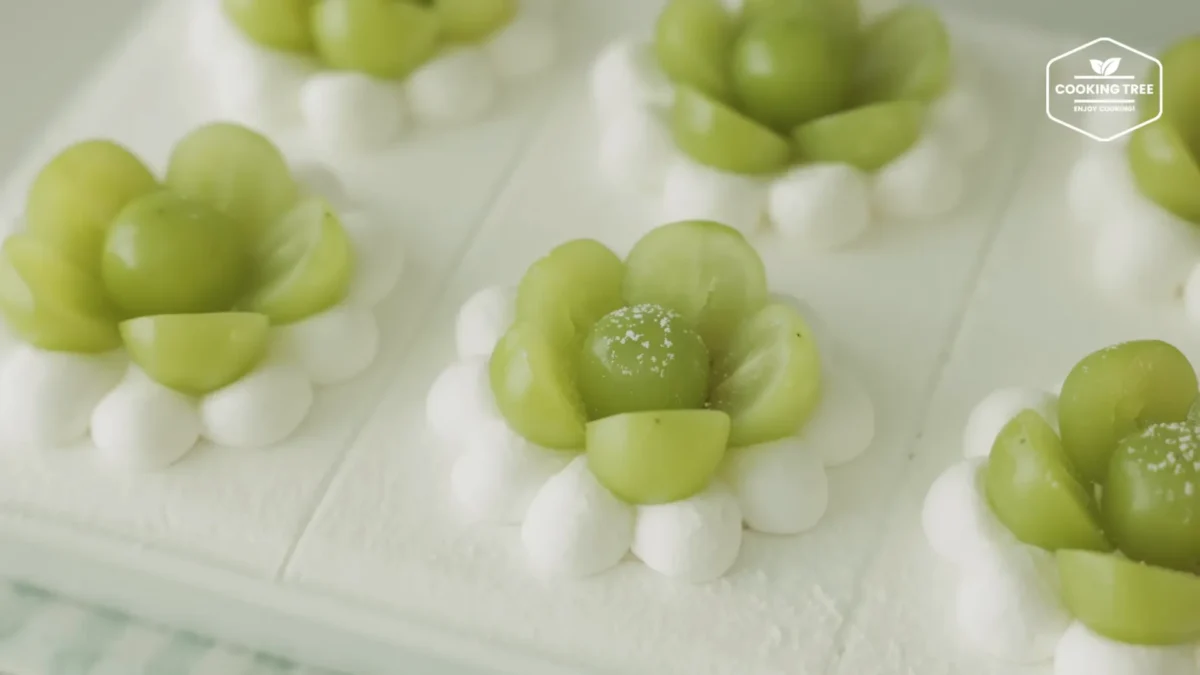 Shine Muscat Green Grape Cake Recipe