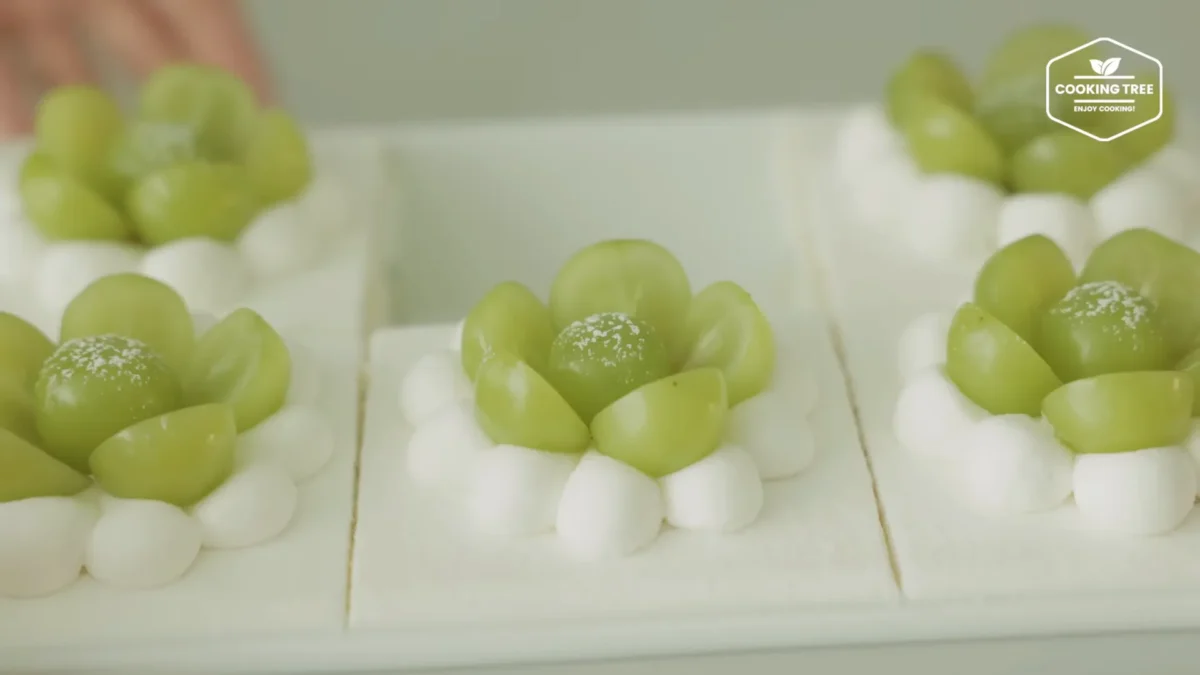Shine Muscat Green Grape Cake Recipe