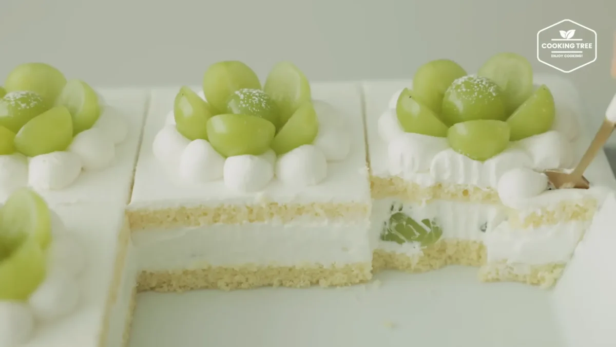 Shine Muscat Green Grape Cake Recipe