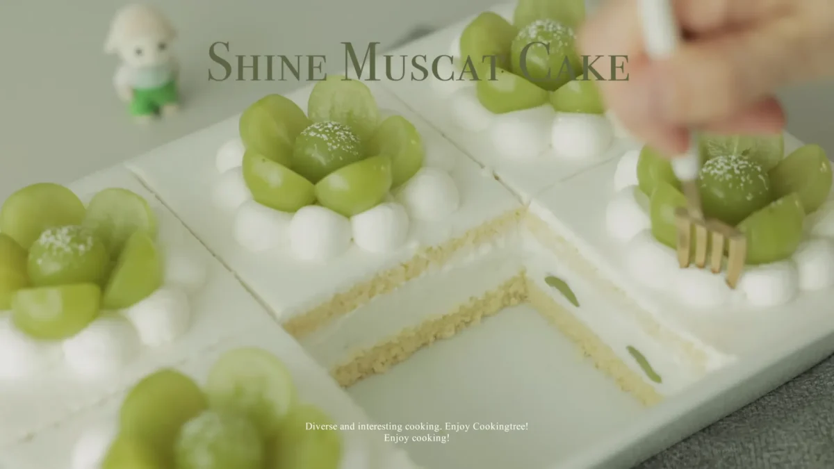 Shine Muscat Green Grape Cake Recipe