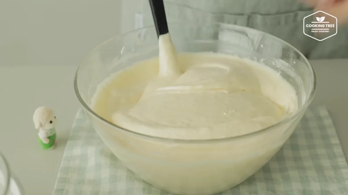 Shine Muscat Green Grape Cake Recipe