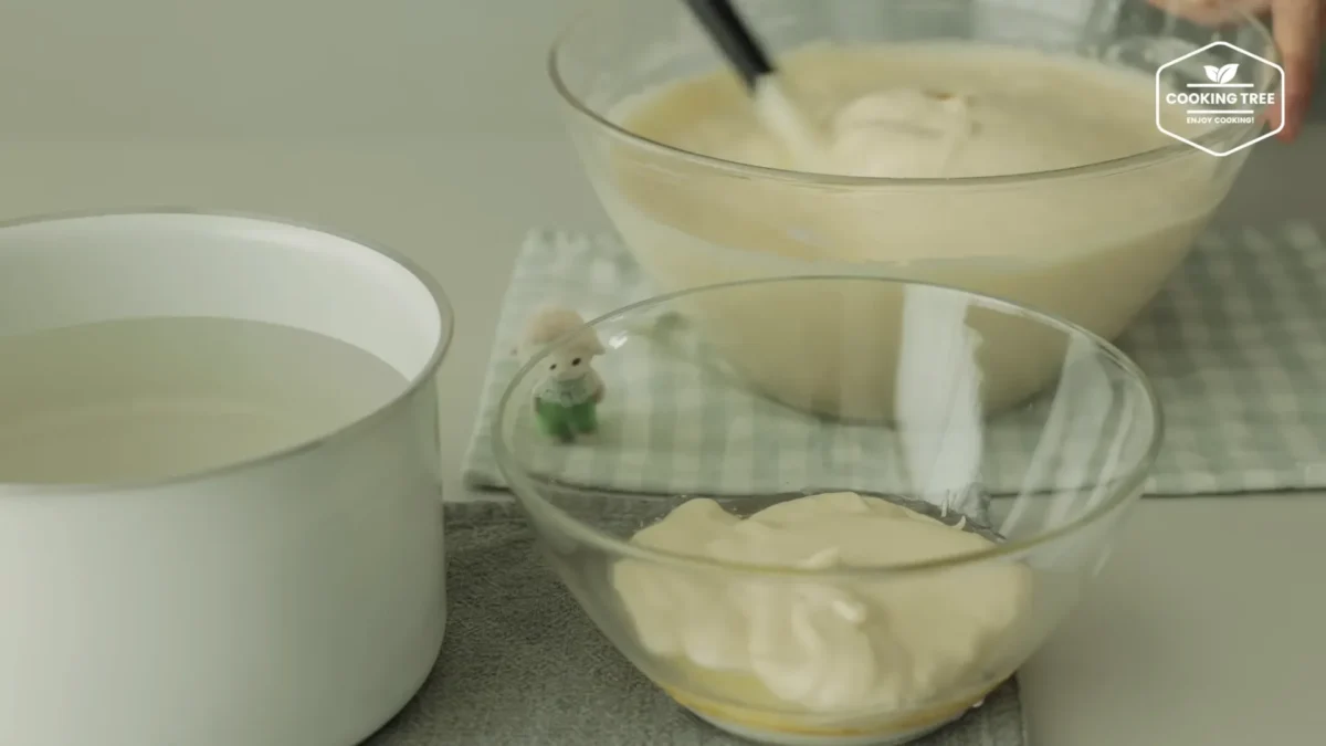 Shine Muscat Green Grape Cake Recipe