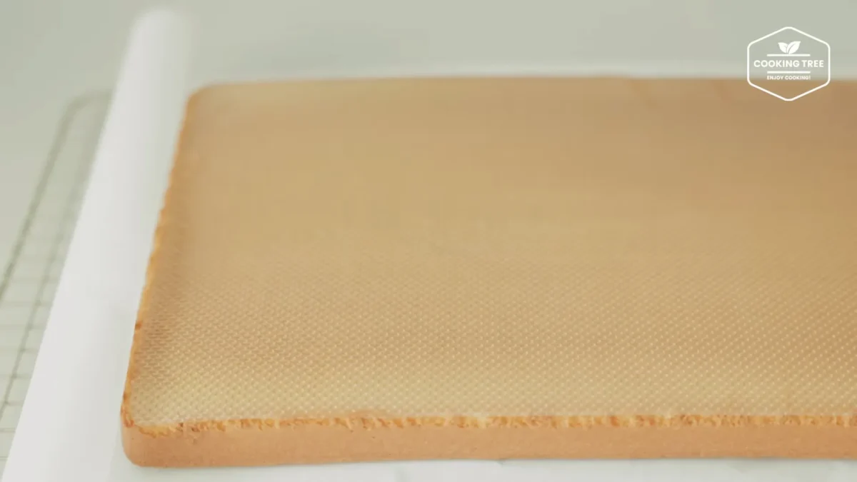 Shine Muscat Green Grape Cake Recipe